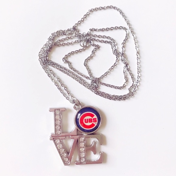 LOVE Chicago Cubs Necklace - Picture 3 of 3
